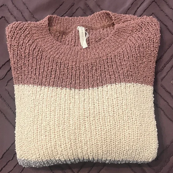 Colorblock Knit Sweater - Picture 2 of 2